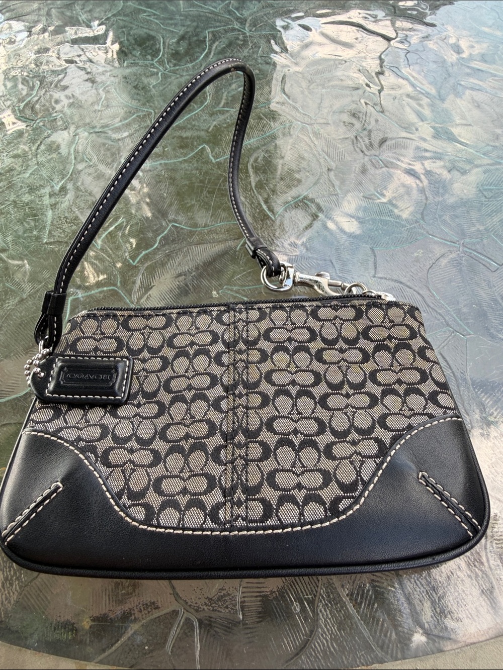 #coach signature C black and grey
